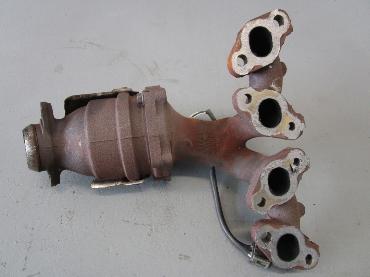 Catalytic Converter Cat Exhaust Manifold Header q299b40 NISSAN MICRA II