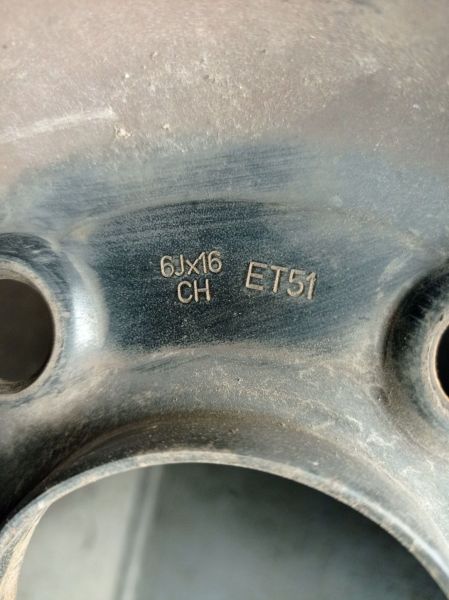 Stahlfelge 6JX16 CH ET51 LK5X114,3