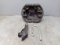 Werkzeugkasten Bordwerkzeug Wagenheber<br>SKODA FABIA II (542) 1.2