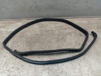 Dichtung T�rrahmen Einstieg rechts hinten <br>MERCEDES-BENZ 124 STUFENHECK W124 260 E